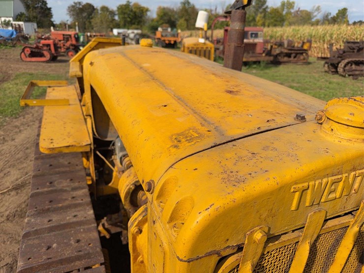caterpillar-twenty-eight-image-11