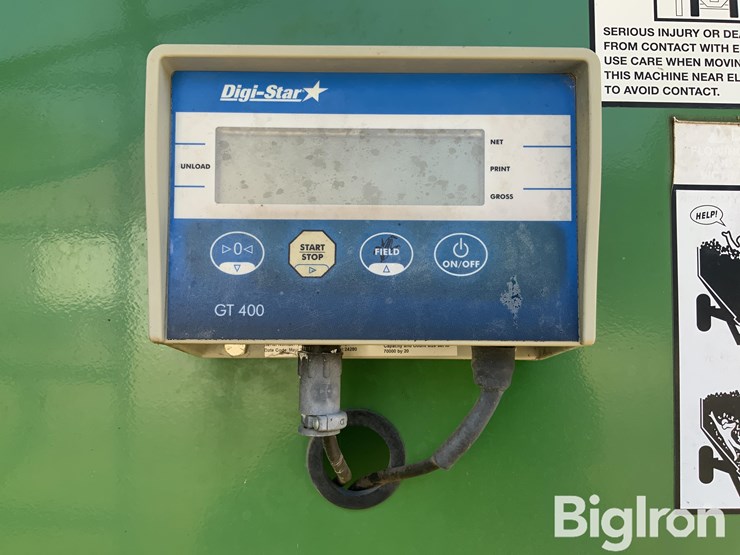 2009-j&m-875-18-grain-cart-image-14