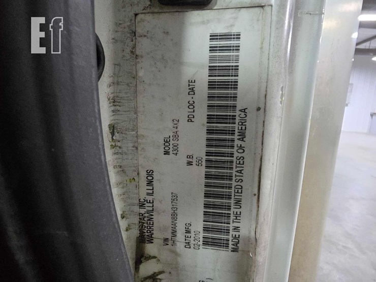 2011-international-durastar-4300-image-27