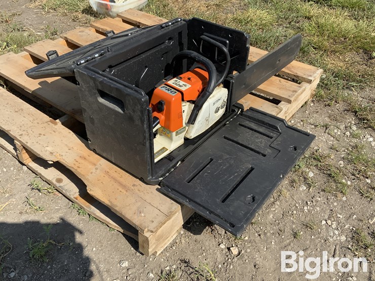 stihl-026-pro-20"-chainsaw-image-3