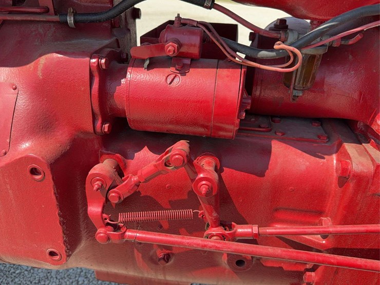 farmall-400-image-45