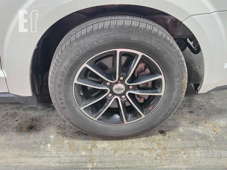 2018-dodge-journey-se-image-20