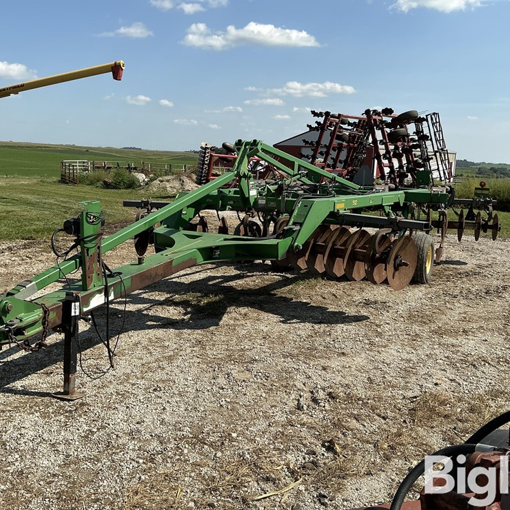 John Deere 512 Disk Ripper
