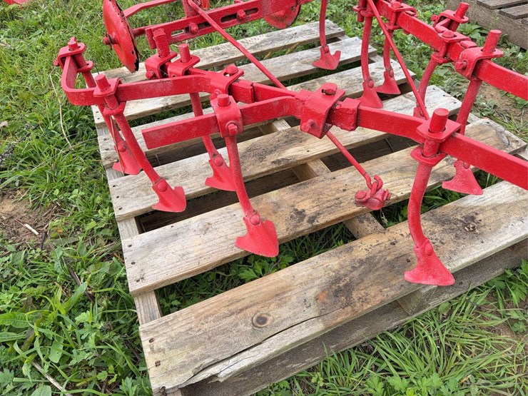 david-bradley-cultivator-image-4