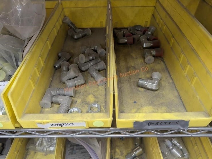 wire-rolling-rack-w/-asst-pipe/plumbing-fittings-image-19