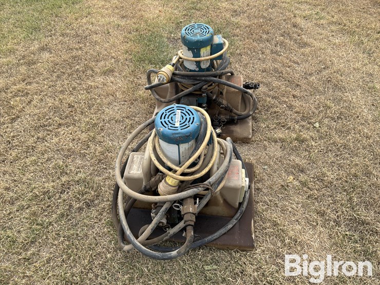 neptune-center-pivot-irrigation-chemical-fertilizer-pumps-image-8