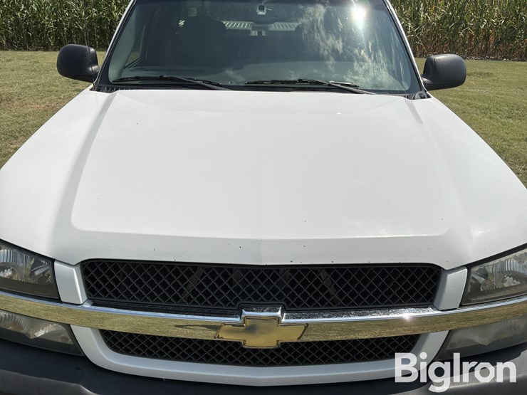 2003-chevrolet-silverado-2500-ls-4x4-extended-cab-pickup-image-13