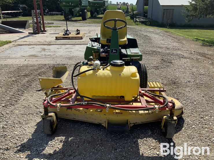 john-deere-f911-front-mount-72"-lawnmower-w/25-gal-sprayer-image-2
