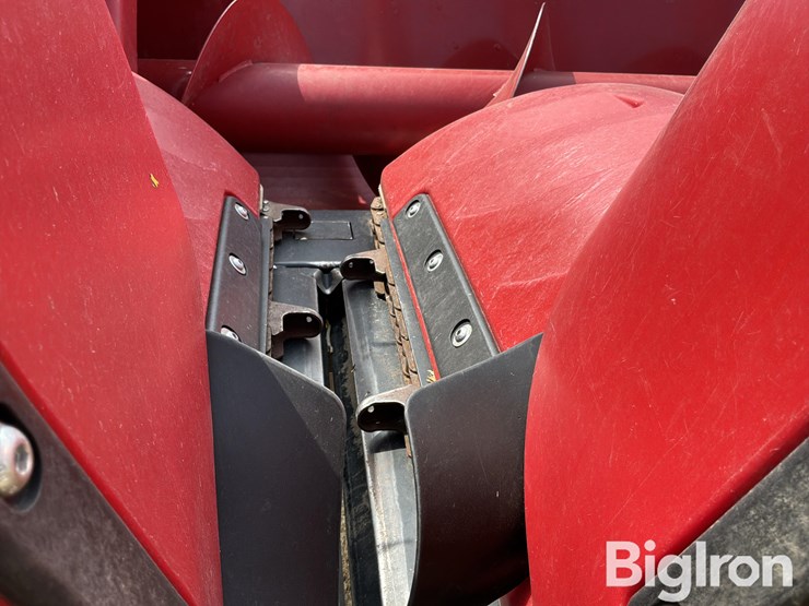 2023-case-ih-4408-8r30"-corn-head-w/header-trailer-image-15