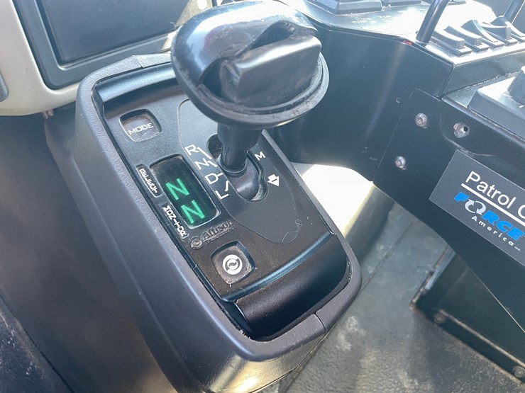 #1502-•-2018-international-7600-quad-axle-dump-truck-(has-wi-title)-with-accessories-image-39