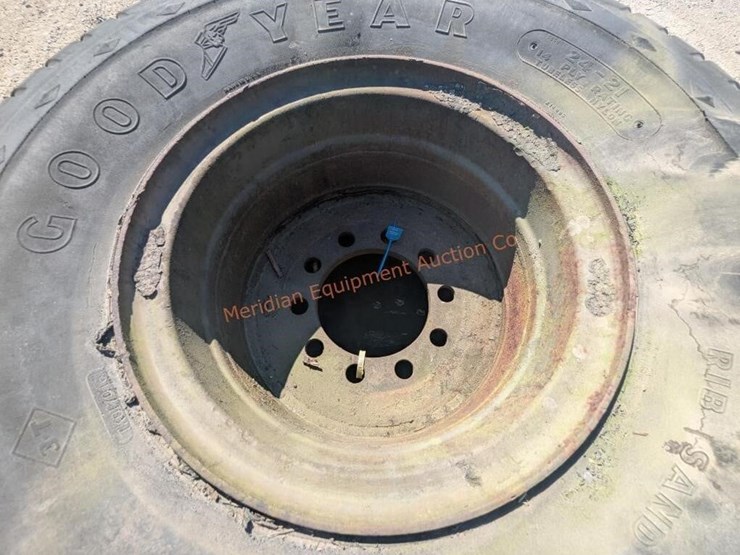 2--24-21-goodyear-rib-sand-ties-image-8