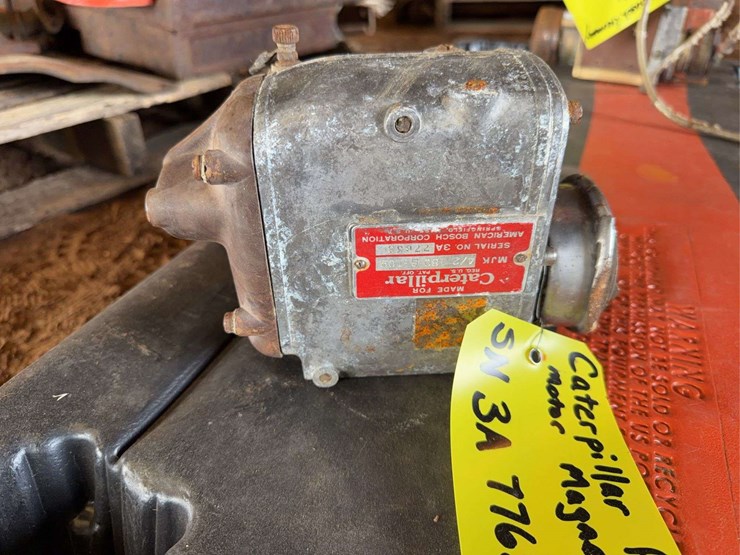 caterpillar-pony-motor-magneto-image-1