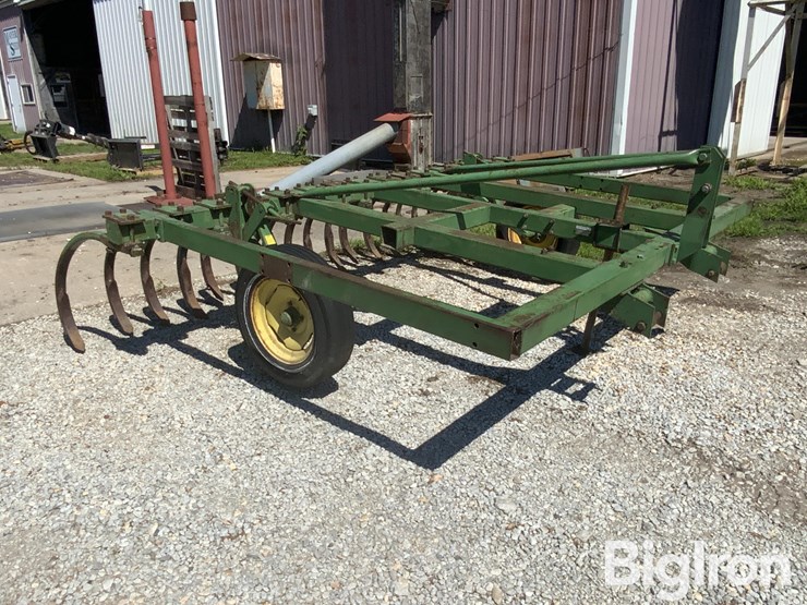 john-deere-e1600-3-pt-10'-stick/root-rake-image-3