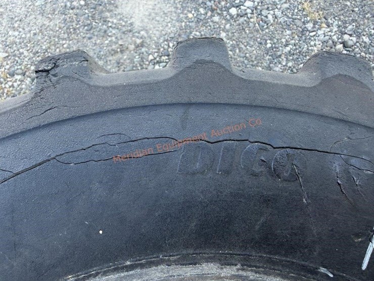 2--12-16.5-tires-image-6