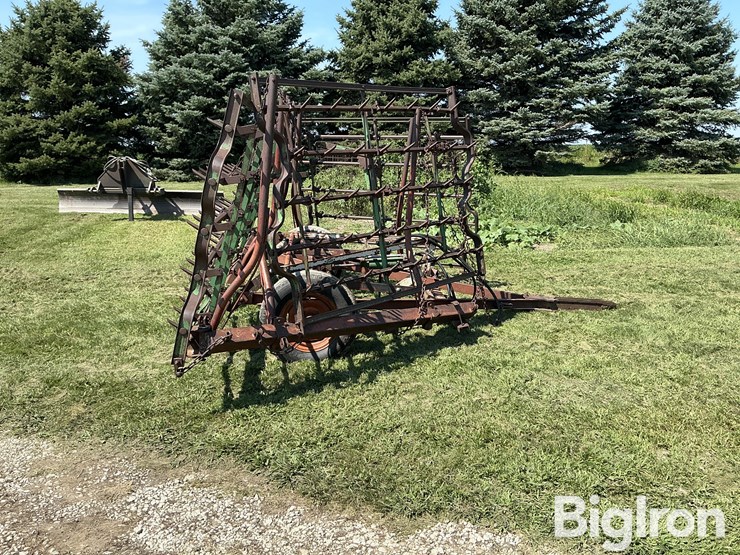 noble-800-series-cart-w/-4-section-harrow-image-4