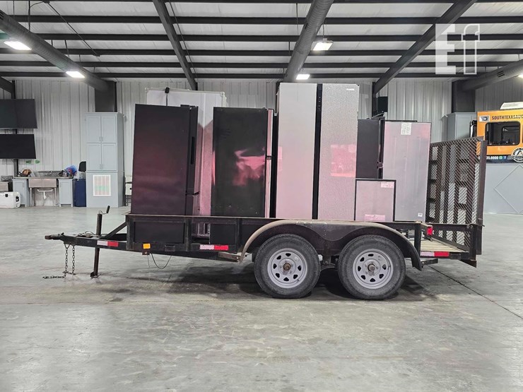 2021-c&m-trailers-76x12-image-5