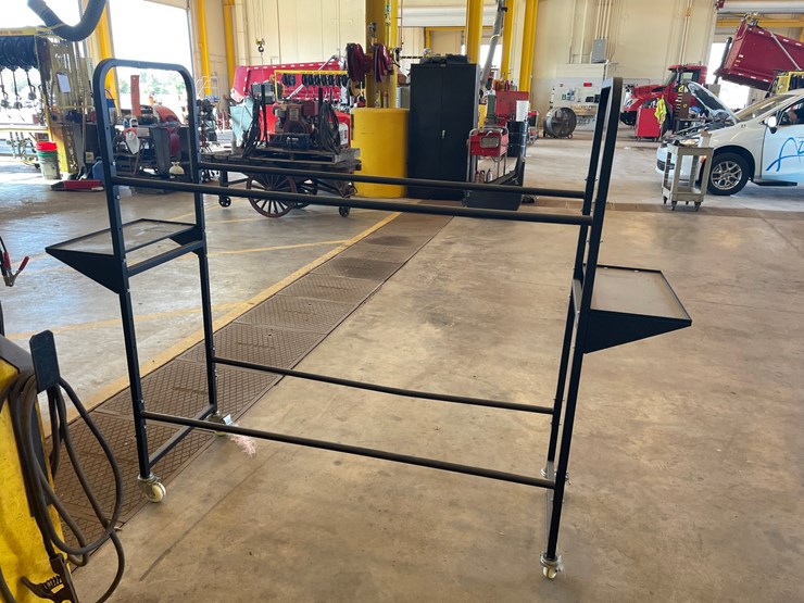 #1543-•-rolling-tire-rack-image-1