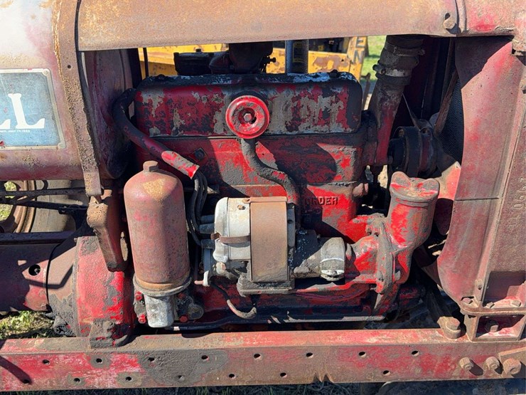 farmall-f-14-image-16
