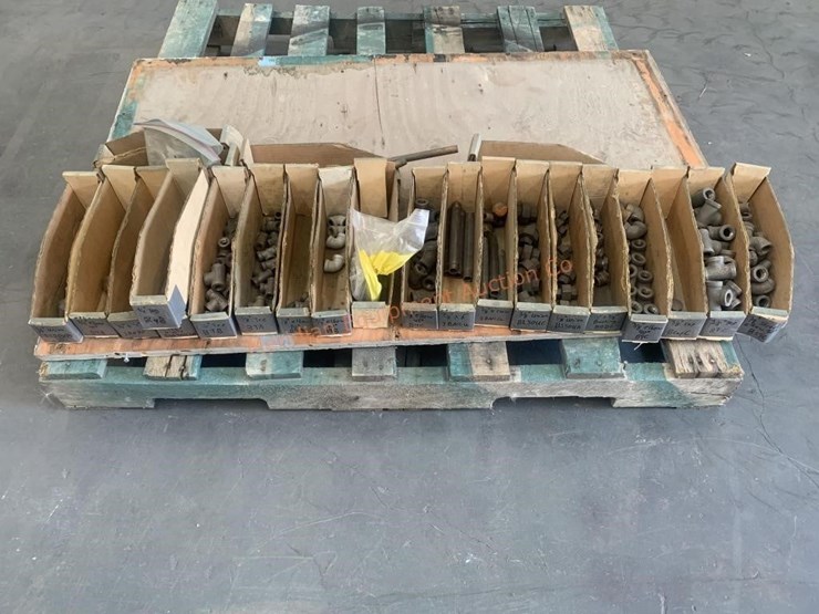 pallet--assorted-pipe-fittings-image-2