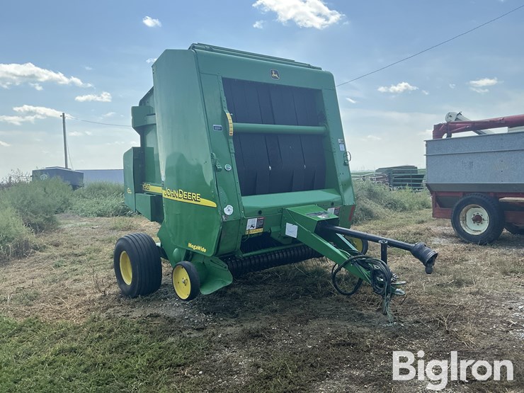 2004-john-deere-567-megawide-round-baler-image-3