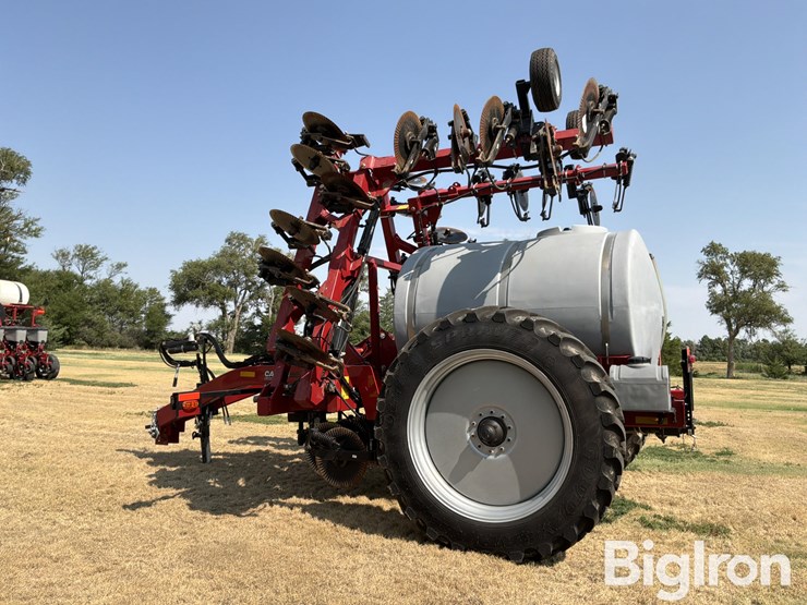 2023-case-ih-nutri-placer-2800-liquid-applicator-image-8