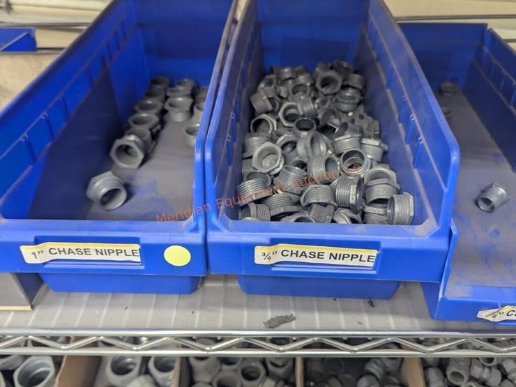 wire-rolling-rack-w/-assorted-electrical-parts-image-17