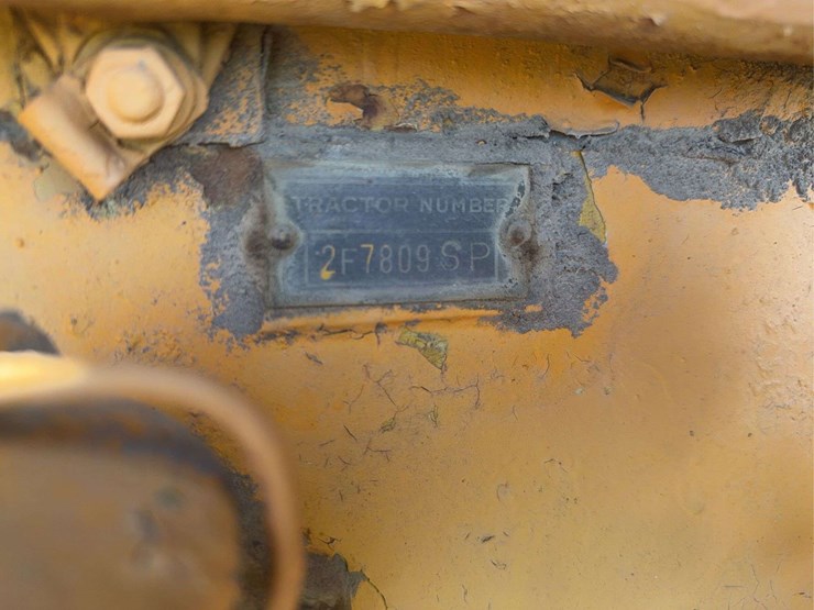 caterpillar-twenty-two-image-20