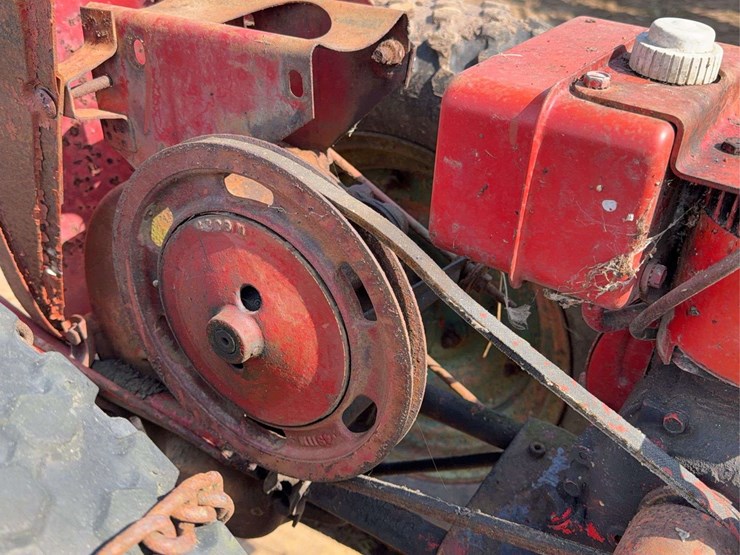 david-bradley-garden-tractor-image-24