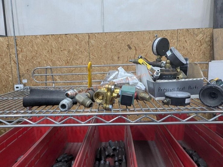 wire-rolling-rack-w/-asst-pipe/plumbing-fittings-image-9