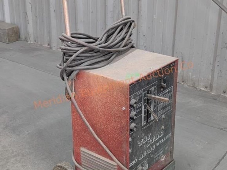 tri-star-230-ac/dc-welder-image-7