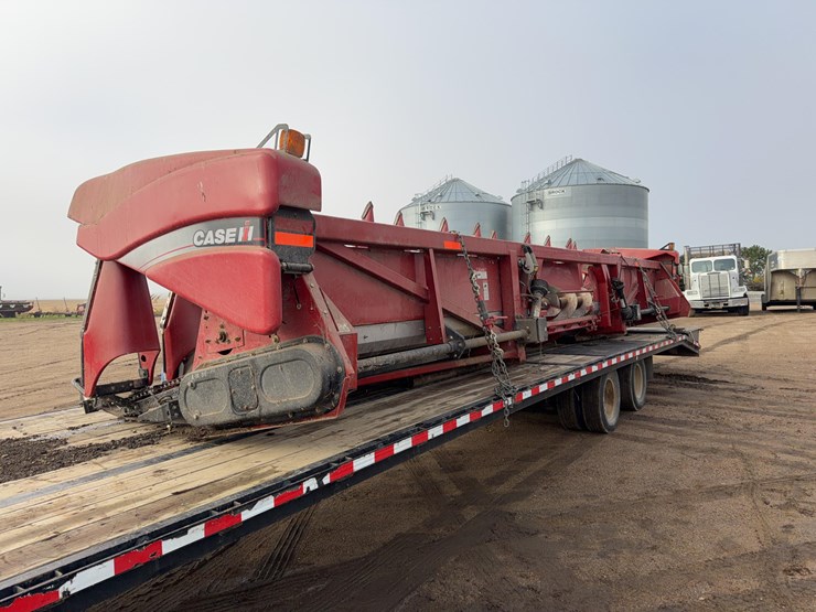 2013-case-ih-3412-image-2