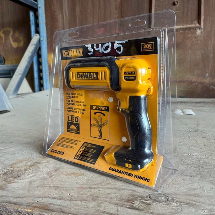 #3405 • DeWalt LED Hand Held Area Light