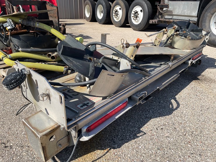 #1502-•-2018-international-7600-quad-axle-dump-truck-(has-wi-title)-with-accessories-image-53
