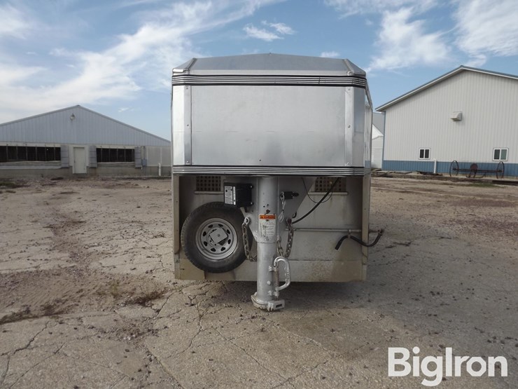 2004-k&o-mfg-pace-setter-tri/a-aluminum-livestock-trailer-image-2