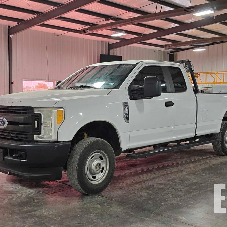 2017 FORD F250 SD XL