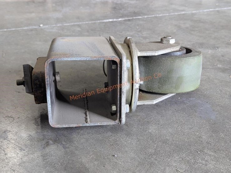 6"-hd-albion-caster-wheels-w/-sb-container-locks-image-9