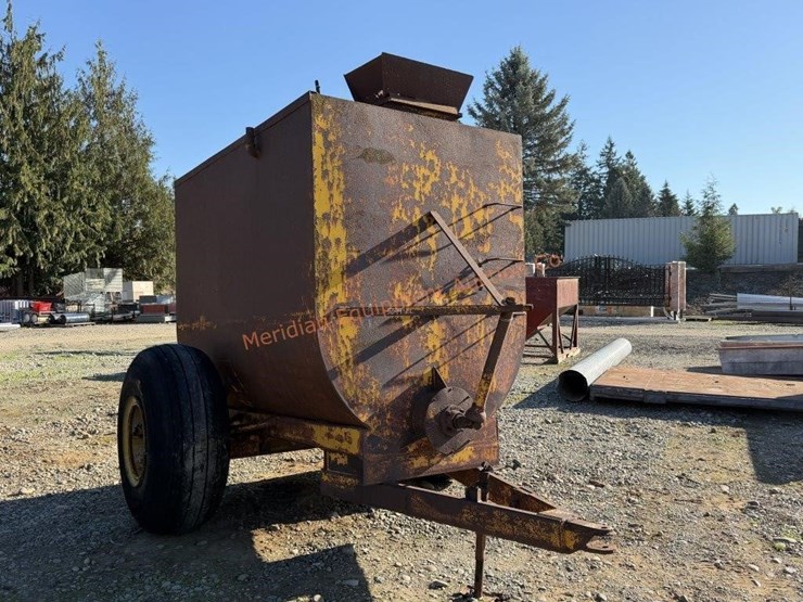 sb-manure-spreader-tank-trailer-image-13