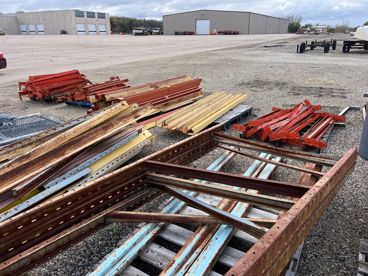 #2103-•-steel-pallet-racking-upright-frames,-cross-beams,-and-more-image-20
