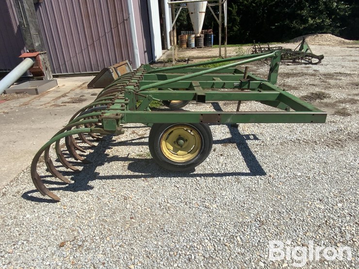 john-deere-e1600-3-pt-10'-stick/root-rake-image-4