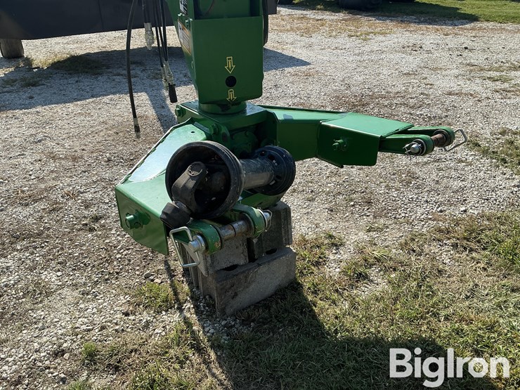 2015-john-deere-946-mower-conditioner-image-10