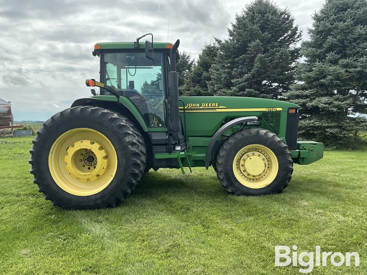 2001-john-deere-8110-mfwd-tractor-image-4