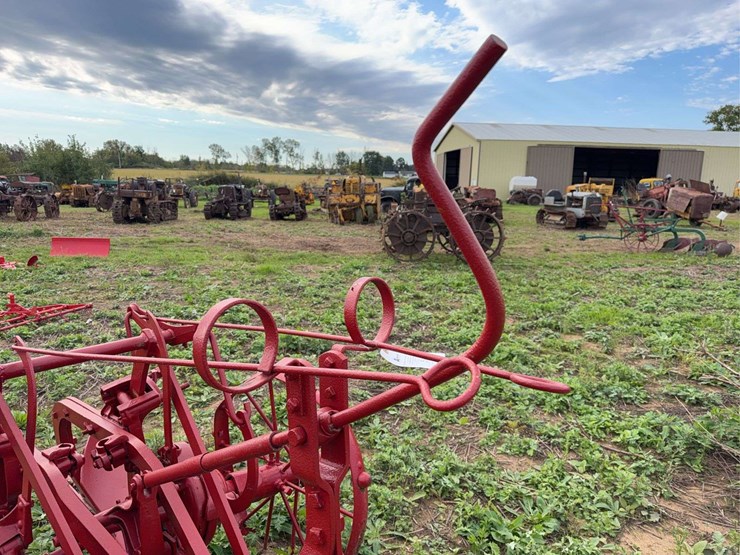 oliver-no.-21-2-way-plow-image-7