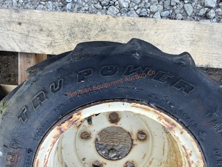 2--16/6.5-8-tires-image-11