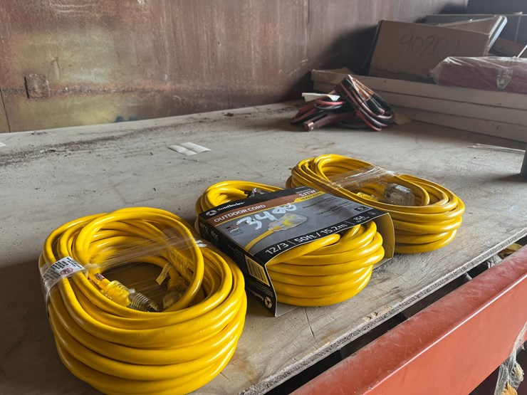 #3400-•-(3)-50-ft-extension-cords-image-3
