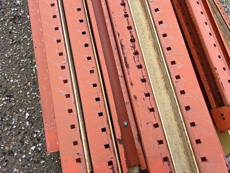 #2103-•-steel-pallet-racking-upright-frames,-cross-beams,-and-more-image-23