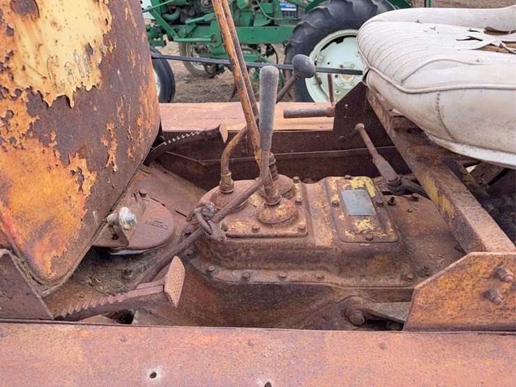 caterpillar-twenty-five-image-45
