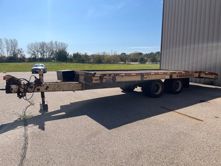 #1510-•-1992-24'-wisconsin-16-ton-tilt-bed-trailer-(has-wi-title)-image-9