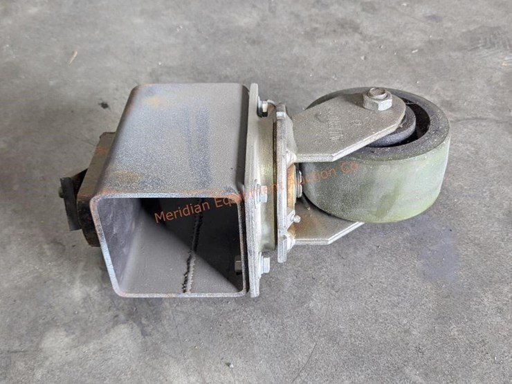 6"-hd-albion-caster-wheels-w/-sb-container-locks-image-12