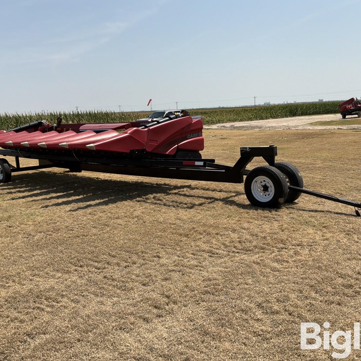 2023 Case IH 4408 8R30" Corn Head W/Header Trailer