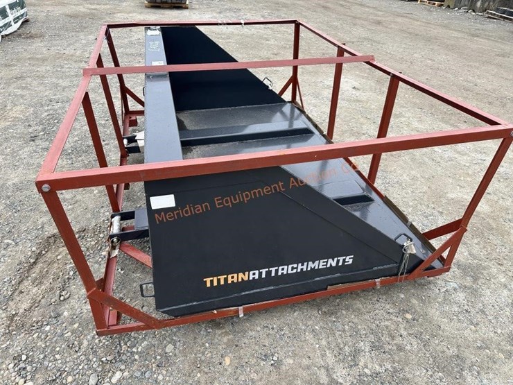 titan-fork-bucket-attachments-image-7